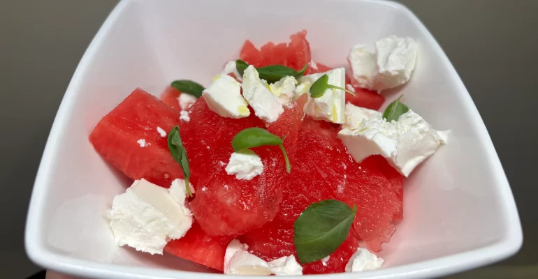 meloun se sýrem feta